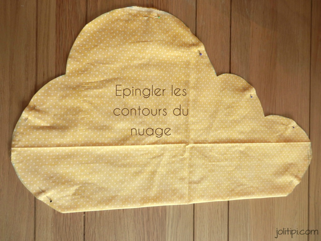 fabriquer un coussin nuage