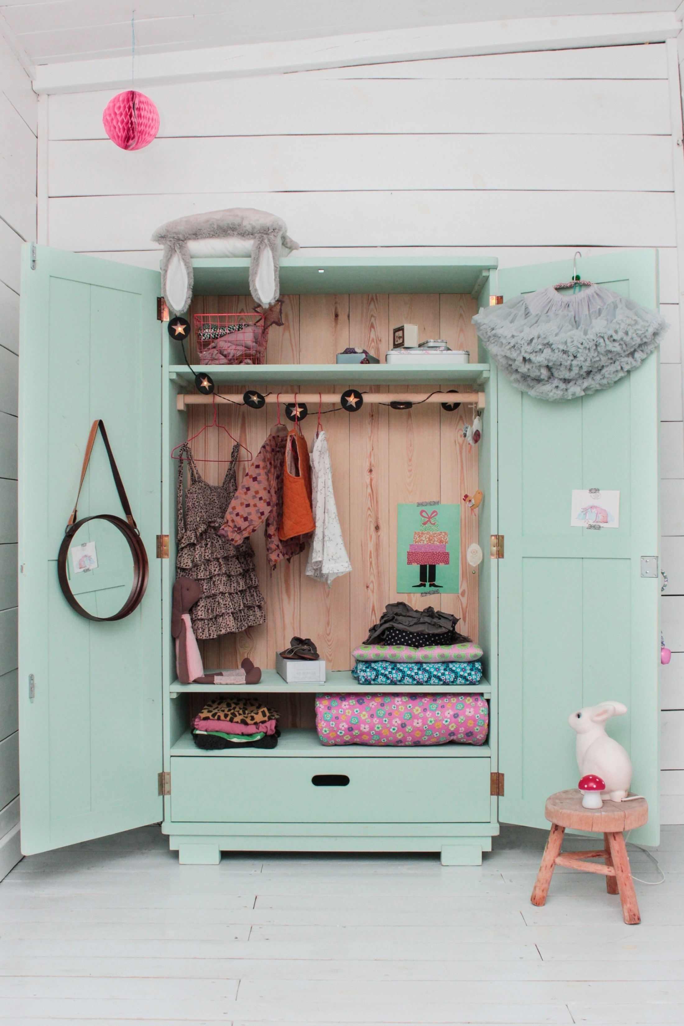 Dressing vintage pour chambre d'enfant - Joli Tipi