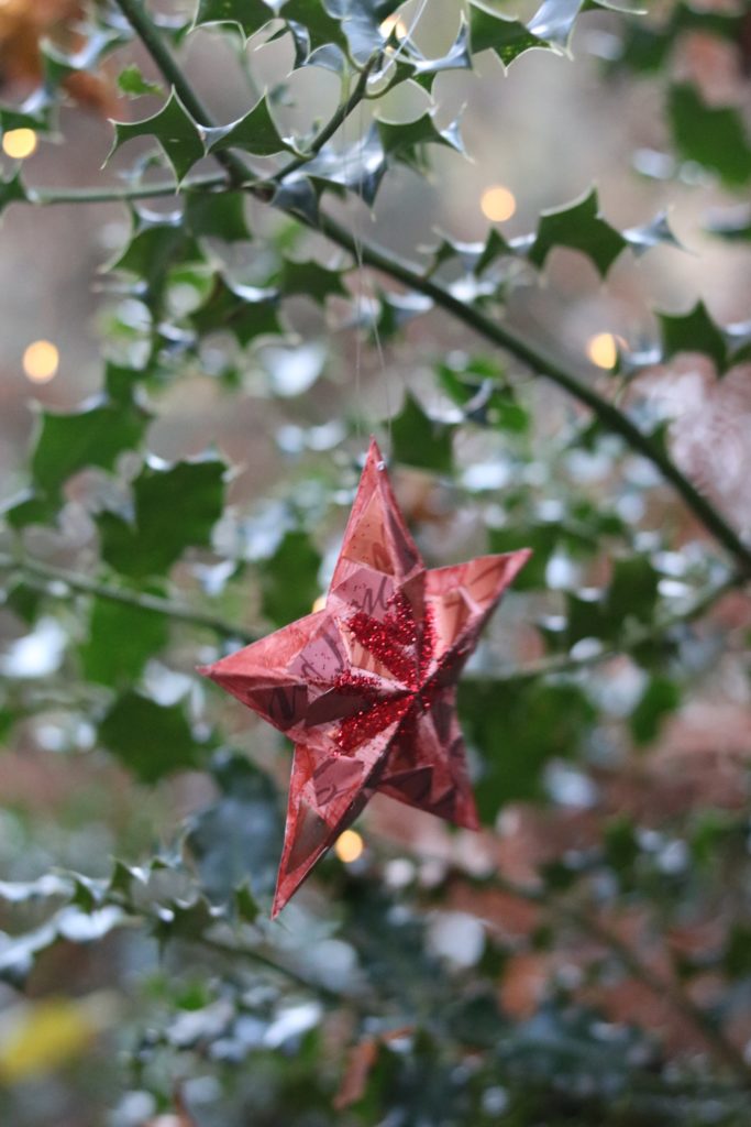 DIY étoile 3D rouge pailletée