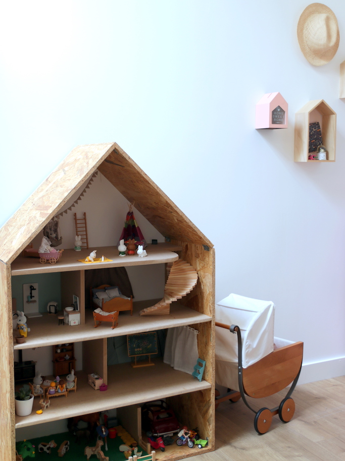 grande maison de poupées chambre fille
