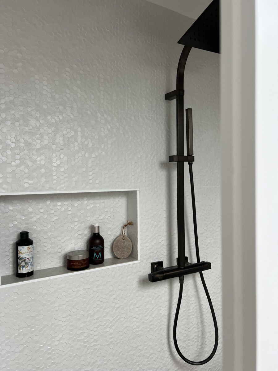 douche niche carrelée
