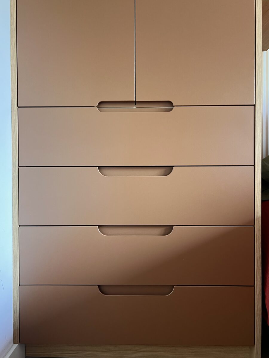 meuble sur mesure tiroirs